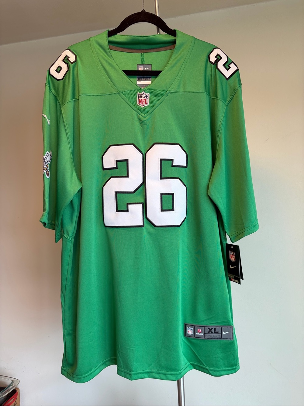 Nike Philadelphia Eagles Saquon Barkley #26 Kelly Green Jersey NWT XL